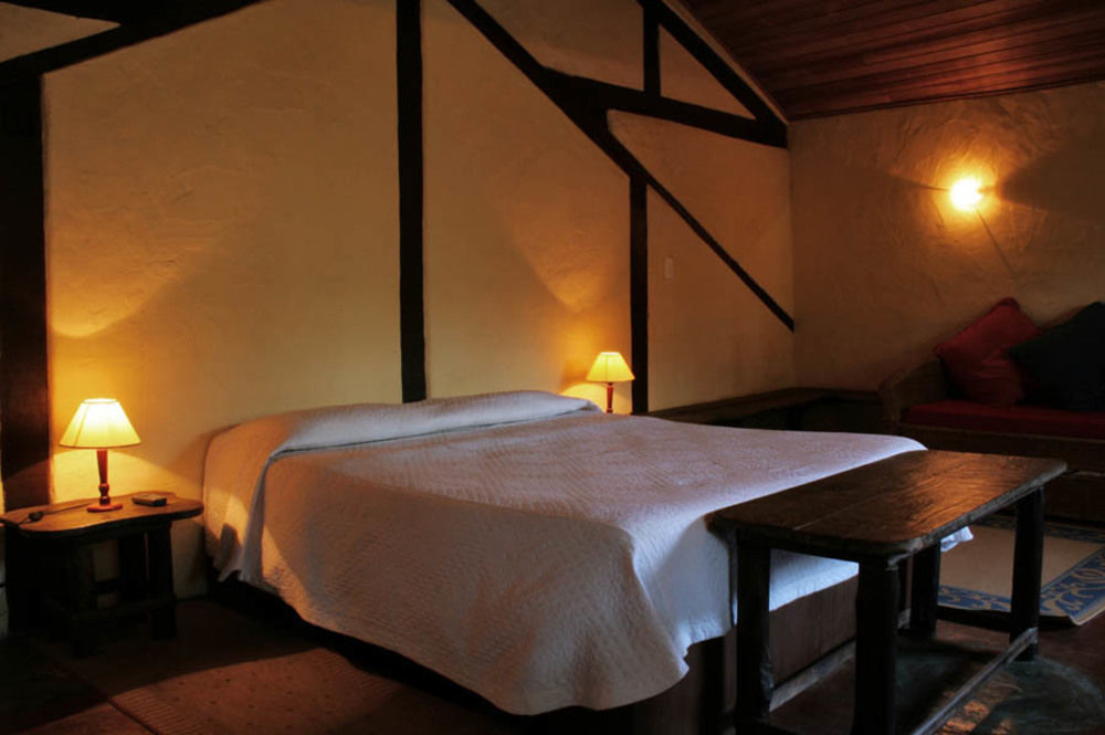 Inn Paraiso Acu 4*